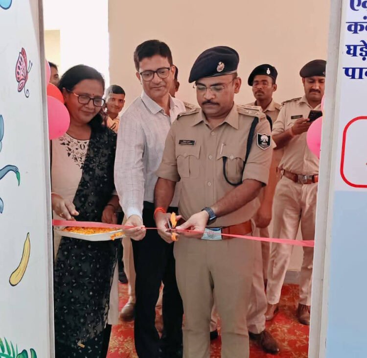 अररिया: कामकाजी पुलिसकर्मियों के लिए बड़ी सौगात, पुलिस लाइन में ‘पालनाघर’ का भव्य उद्घाटन