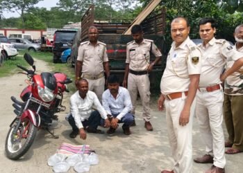 अररिया में अवैध शराब के खिलाफ बड़ी कार्रवाई, चार तस्कर गिरफ्तार