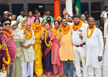 अररिया नगर परिषद: स्थाई सशक्त समिति के तीन सदस्यों का चुनाव निर्विरोध संपन्न, पार्षदों ने दिया गंगा-जमुनी तहजीब का संदेश