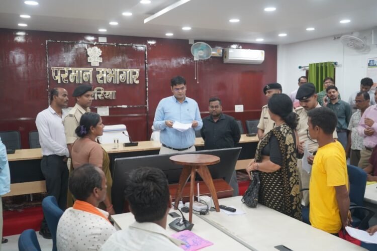 जनता दरबार में 62 मामलों की सुनवाई, डीएम विनोद दूहन ने दिए त्वरित निष्पादन के निर्देश